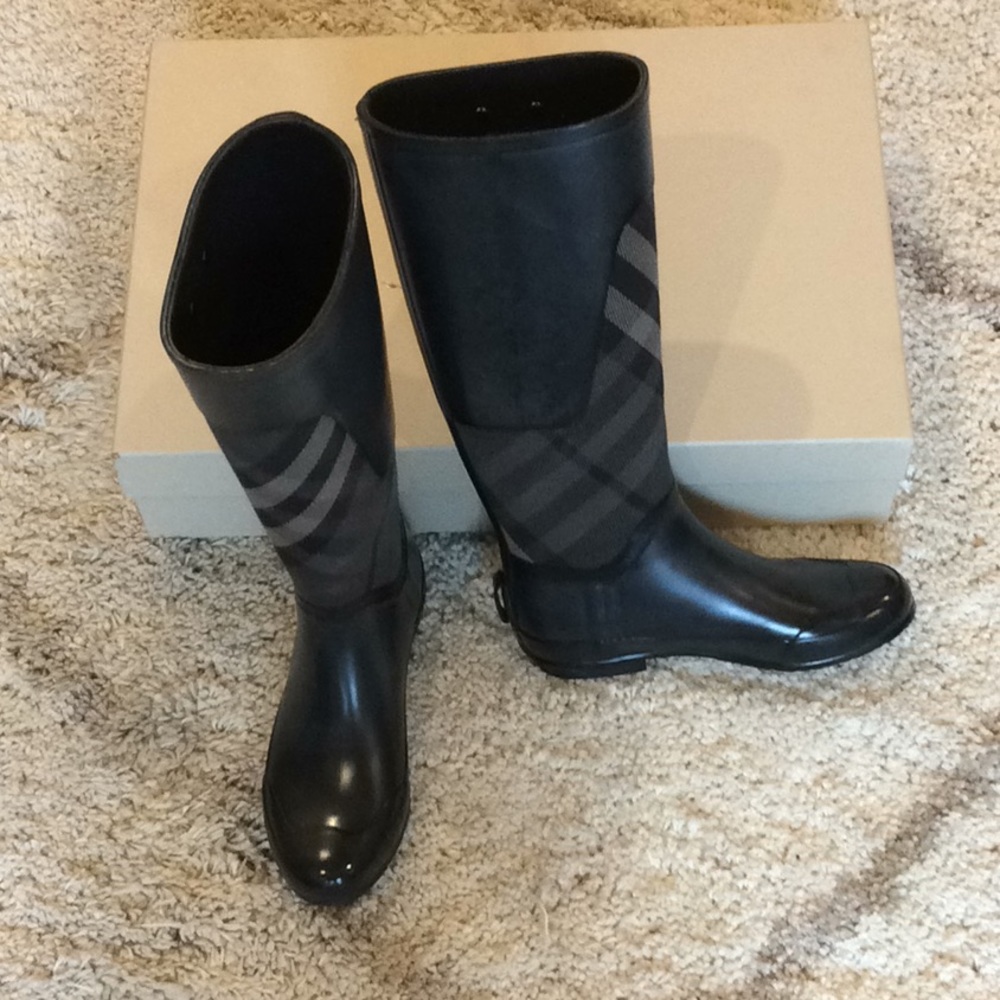 Burberry Clemence Rain Boots
